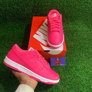 2022 Nike Dunk Low “Hyper Pink”
